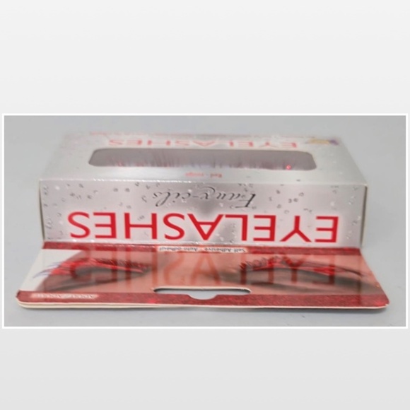 New Forum Eyelashes Faux-cils Red Halloween Devil Accessory NWT - Picture 11 of 12